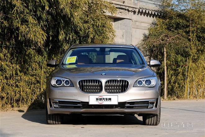 2013款 730Li 領先型