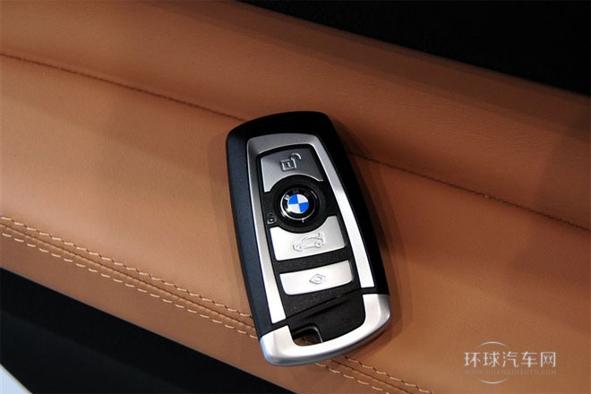 2013款 740Li 豪華型