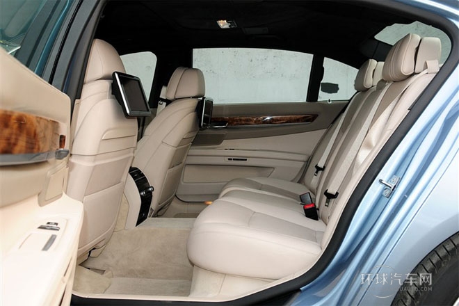 2013款 740Li 混合動力版