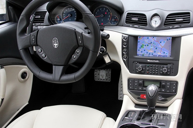 GranTurismo 2013款 4.7L Sport Automatic