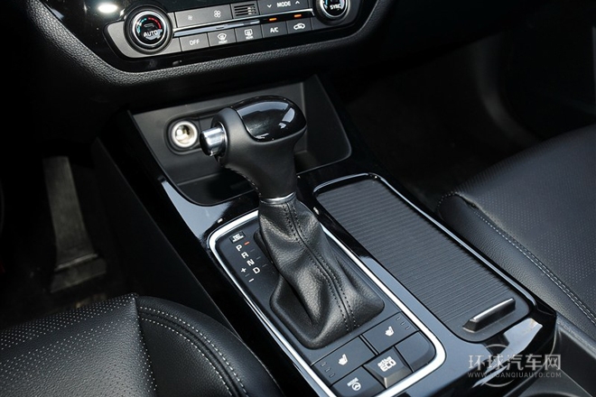 起亞K4 2014款 1.8L 自動LUX