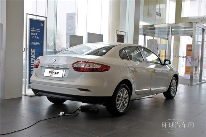 2013款 2.0L 悅享版