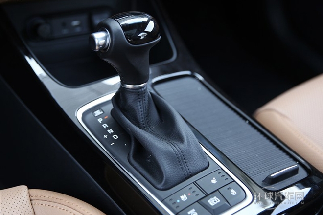 起亞K4 2014款 2.0L 自動LUX