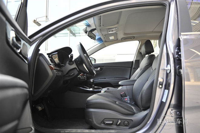 起亞K4 2014款 2.0L 自動PRM