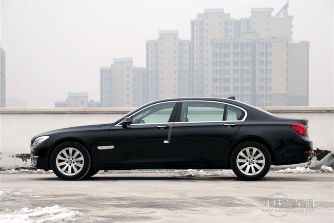2013款 740Li 領先型