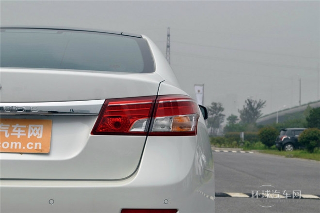 2013款 改款 2.0L 悅享版