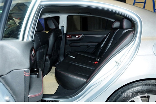 2014款 升級版 1.5T 手動尊貴型