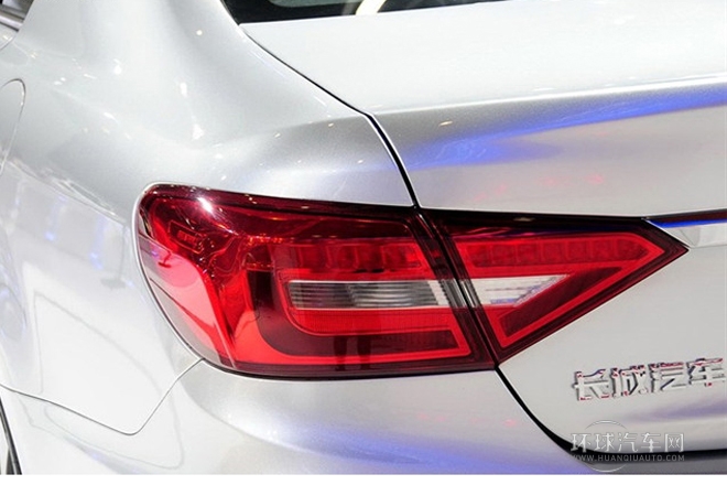 2014款 升級版 1.5T 手動(dòng)尊貴型