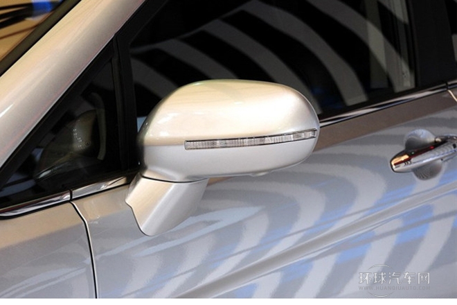 2014款 升級版 1.5T 手動尊貴型