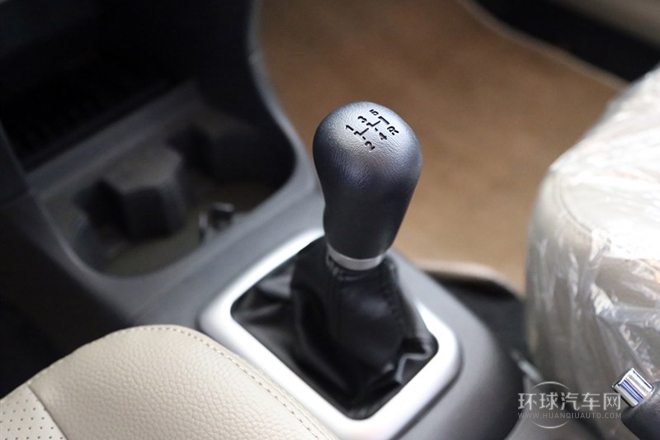 2013款 兩廂 1.4L 手動標準型