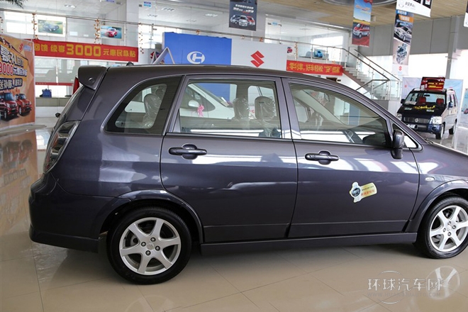 2013款 兩廂 1.4L 手動(dòng)標(biāo)準(zhǔn)型