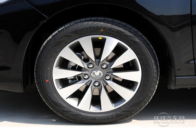 2013款 1.5T 手動時尚型