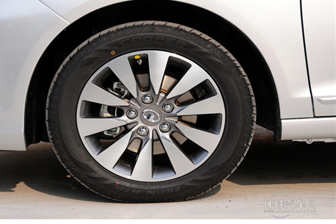 2013款 1.5T 手動精英型