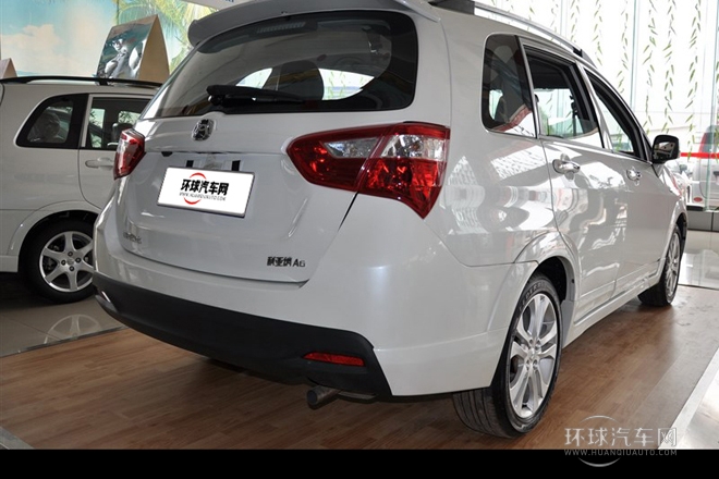 2014款 兩廂 1.5L 自動(dòng)理想型