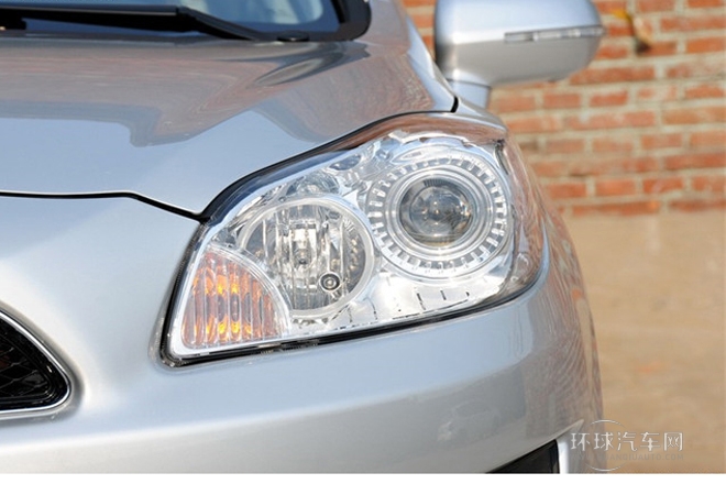 2013款 1.5T 手動(dòng)精英型