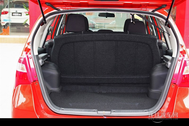2014款 兩廂 1.5L 自動(dòng)暢想型
