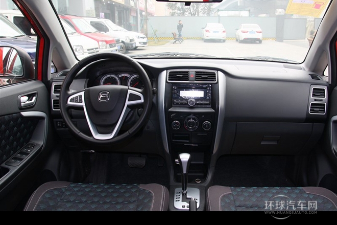 2014款 兩廂 1.5L 自動(dòng)暢想型