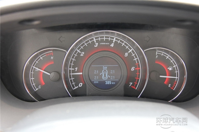 2013款 1.5T 手動尊貴型