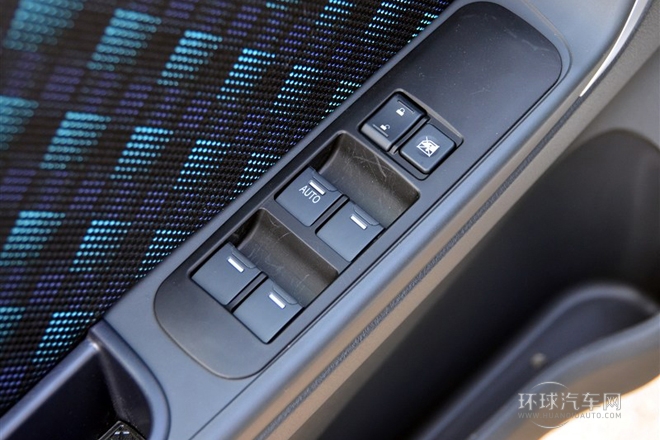 2014款 三廂 1.4L 手動暢想型