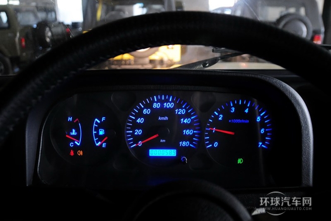 2010款 2.0L 硬頂版