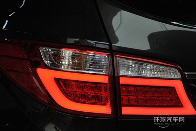 2013款 3.3L 7座棕色內飾旗艦版