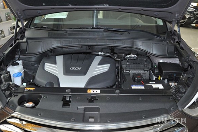 2013款 3.3L 7座豪華版