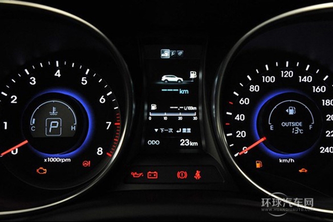 2013款 3.0L 7座旗艦版