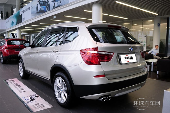 2013款 改款 xDrive28i 豪華型