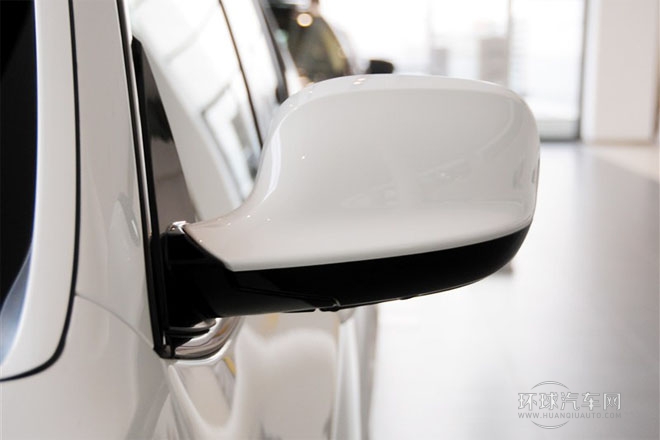 2013款 改款 xDrive35i 豪華型