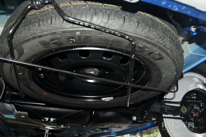 2013款 CROSS 1.4L 手動運動型