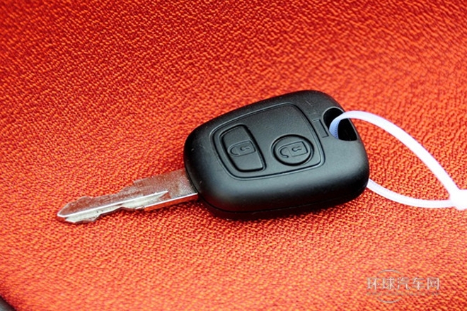 2012款 1.6L 自動運動型