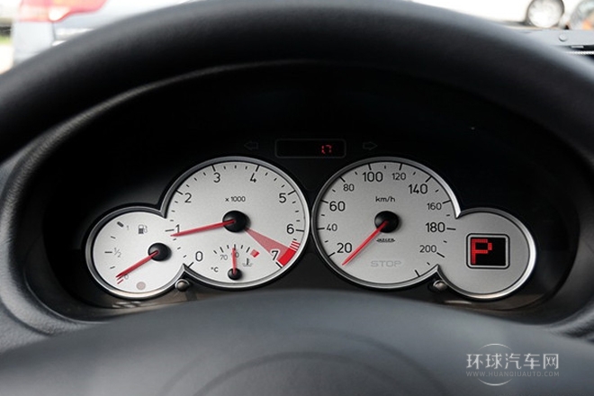 2012款 1.6L 自動運(yùn)動型