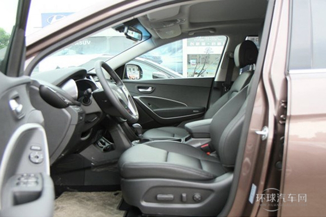 2013款 3.0L 7座豪華版
