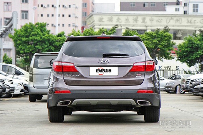 2013款 3.0L 7座豪華版