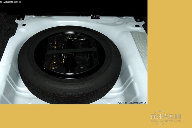 2012款 1.4L 手動(dòng)舒適型