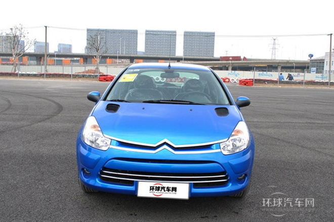 2012款 1.4L 手動(dòng)舒適型