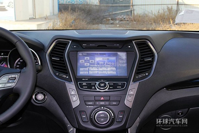 2013款 3.0L 6座豪華版