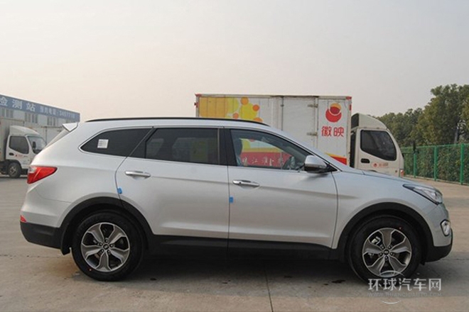 2013款 3.0L 7座舒適版