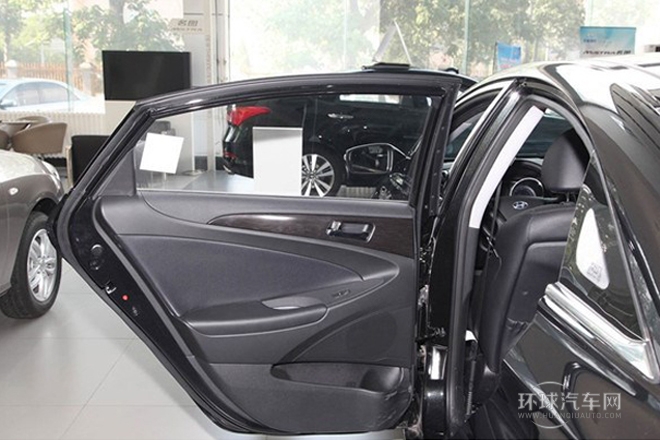 2014款 2.4L 自動領先版 國IV