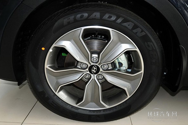 2013款 3.0L 6座舒適版