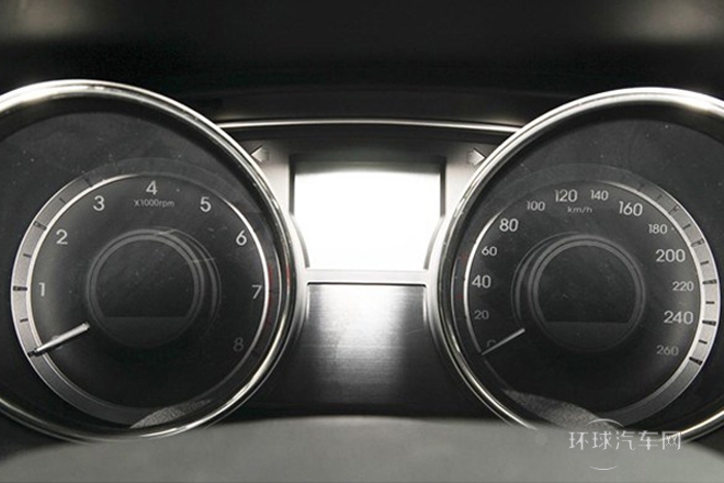 2014款 2.4L 自動領(lǐng)先版 國IV