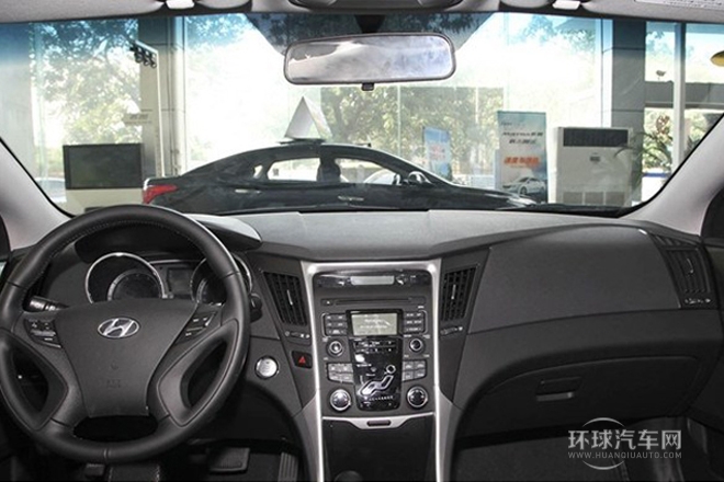 2014款 2.4L 自動領先版 國IV