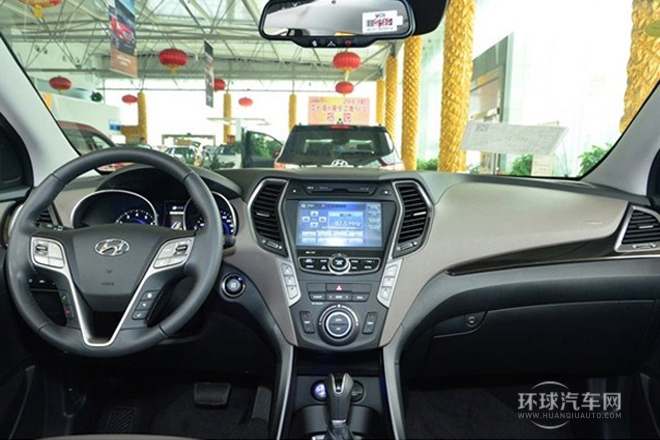 2013款 2.2T 7座旗艦版