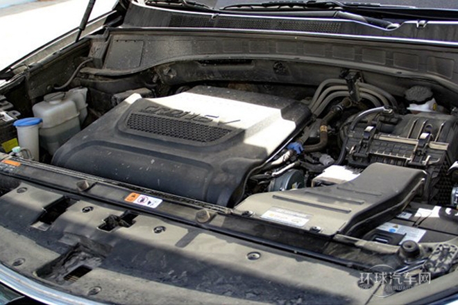 2013款 2.2T 6座棕色內(nèi)飾旗艦版