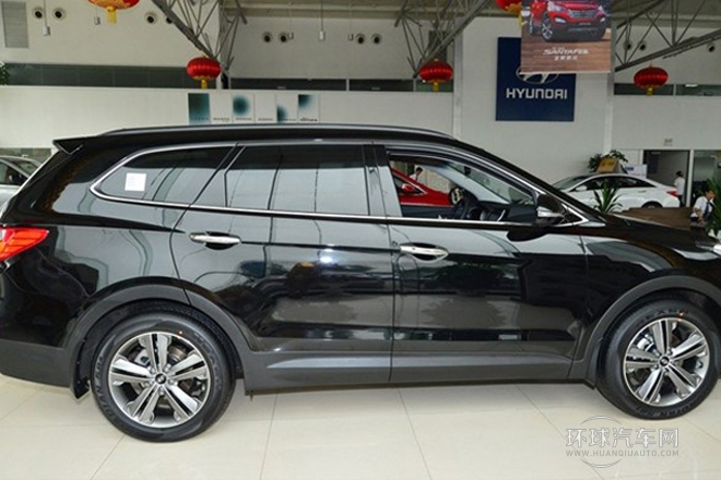 2013款 2.2T 6座棕色內(nèi)飾旗艦版