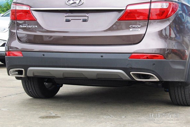 2013款 2.2T 7座豪華版