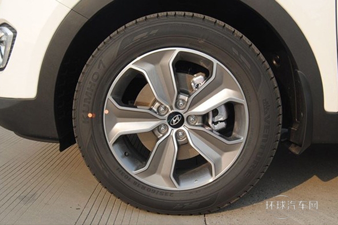 2013款 2.2T 7座舒適版