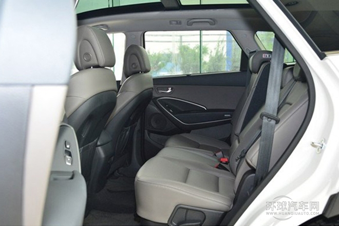 2013款 2.2T 7座舒適版