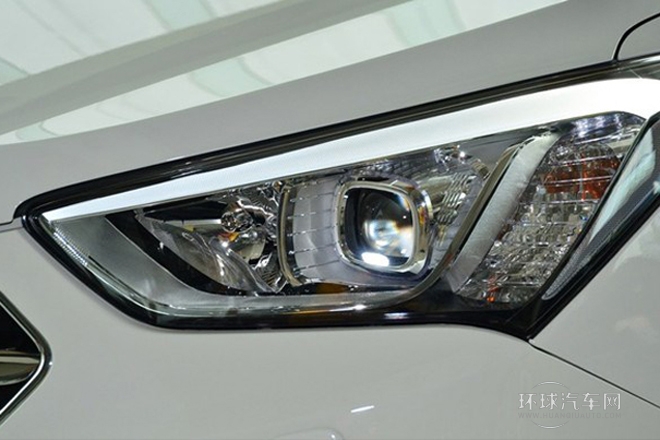 2013款 2.2T 7座舒適版