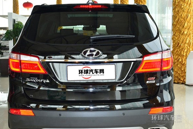 2013款 2.2T 6座舒適版